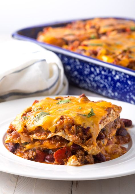 Cowboy Chili Lasagna Recipe #ASpicyPerspective #lasagna #cowboy #chili Chili Lasagna Recipe, Meaty Chili Recipe, Chili Lasagna, Lasagna Video, Lasagna With Meat Sauce, Cowboy Chili, Easy Homemade Lasagna, Beef Lasagna Recipe, Italian Lasagna