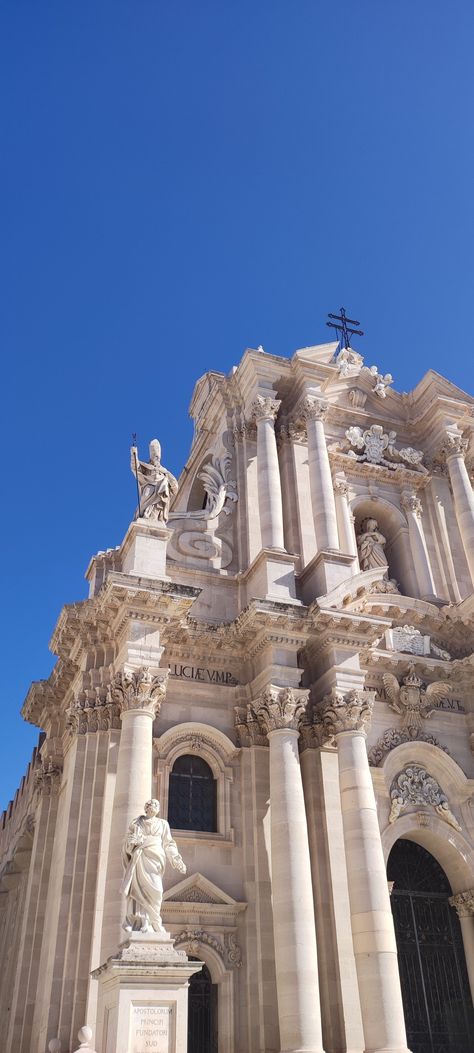 📌 Cathédrale de Syracuse, Sicile, Italie 🇮🇹 Syracuse Italy, Mini Robes, Sicily, Road Trip, Italy, Road, Collage, Travel, Pins