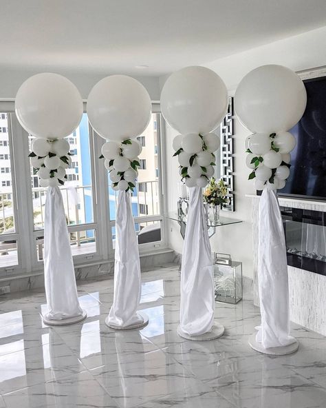 Good Balloon Arch, All White Brunch Party, All White Decorations Party, Wedding Columns Decor, White Decorations Party, White Balloon Columns, All White Table Setting, All White Party Decorations, Wedding Ballons