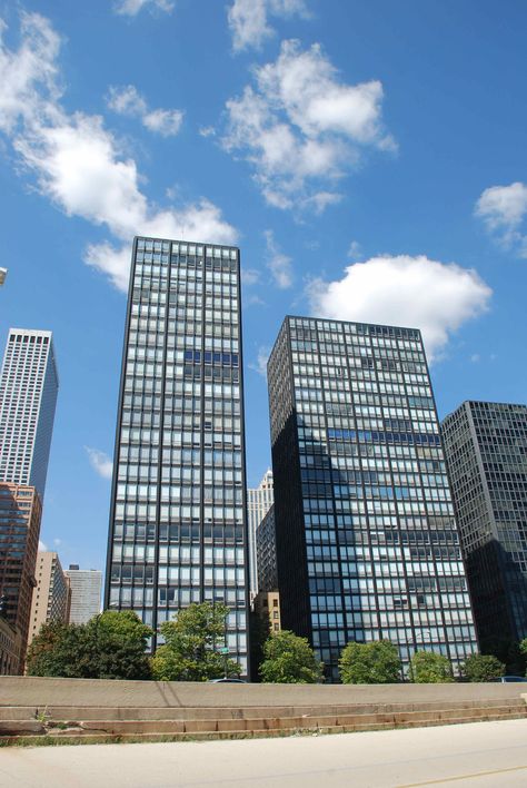 Lake Shore Drive - Chicago - Mies van der Rohe Lake Shore Drive, Lake Shore, Van Der Rohe, Mies Van Der Rohe, Skyscraper, Multi Story Building, Chicago, Drive, Lake