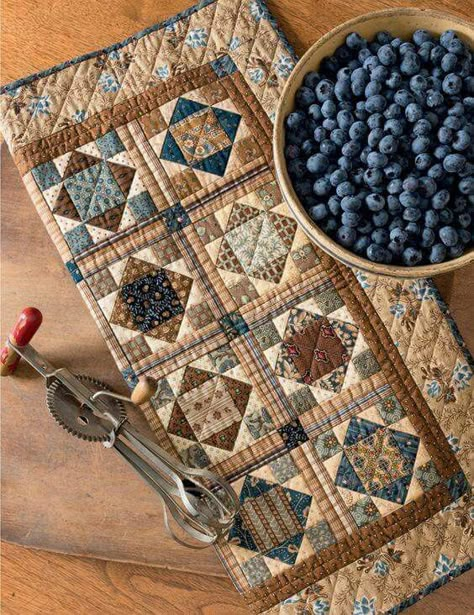 Kim Diehl Quilts, Colchas Quilting, Jo Morton, Small Quilt Projects, Kim Diehl, Primitive Quilts, Country Quilts, Miniature Quilts, Doll Quilt