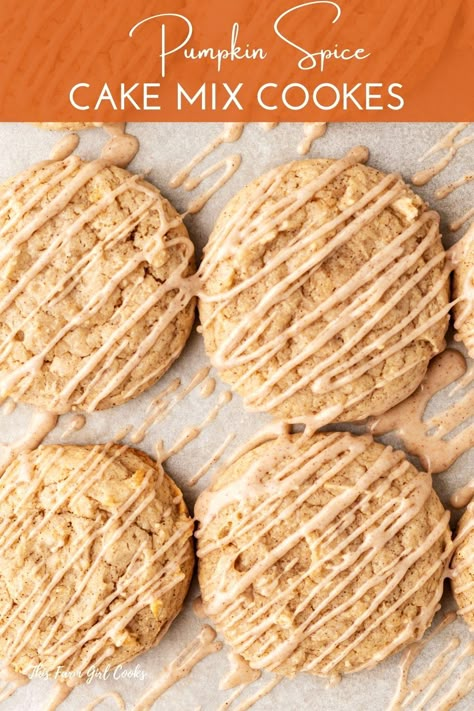 Spice Cake Mix Cookies, Pumpkin Spice Cake Mix, Pumpkin Cake Mix Cookies, Easy Pumpkin Cake, Pumpkin Spice Cookie Recipe, Easy Delicious Cookies, Pumpkin Cake Mix, Pumpkin Cake Easy, Pumpkin Cookies Easy