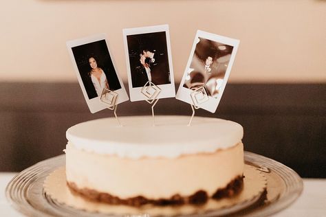 Cake With Photo Topper, Wedding Cake Polaroid, Cake Topper Polaroid, Polaroid Cake Topper, Gina Core, Polaroid Cake, Polaroid Picture Wedding Cake Topper, Polaroid Wedding, Photo Cake Topper