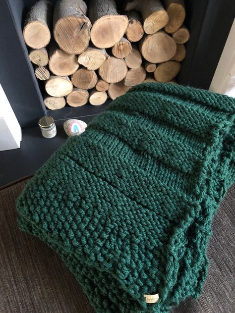 Green Chunky Large Blanket Hand Knitted Knitted Throw Sofa | Etsy Green Chunky Knit Blanket, Crochet C2c Pattern, Wool Baby Blanket, Green Academia, Cottagecore Home Decor, Striped Blanket, Green Throw Blanket, Queen Bedspread, Large Blanket