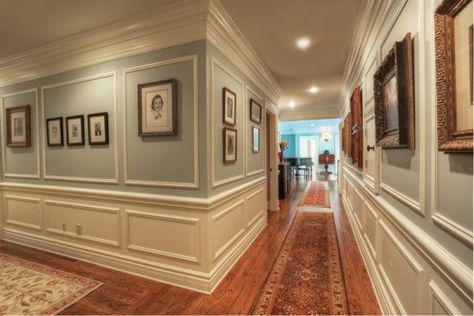 Decorative Wall Molding, Picture Frame Wainscoting, Wall Molding Design, Wainscoting Hallway, Wainscoting Kitchen, Wainscoting Ideas, Wainscoting Bedroom, Wainscoting Bathroom, Dining Room Wainscoting