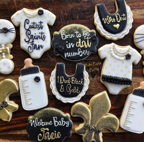 Black And Gold Baby Shower Ideas, Black Gold Baby Shower, Jessica And Justin, Cut Out Cookie, Gold Baby Shower Decorations, Decorating Chocolate, Football Cookies, Cut Out Cookie Recipe, Bear Baby Shower Theme