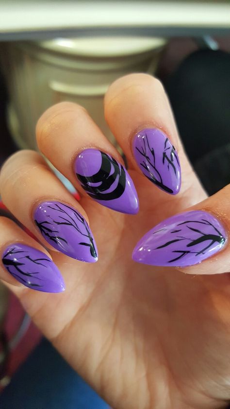 Gengar Nail Art, Pokemon Nails Designs, Gengar Nails, Pokemon Nail Art, Pokemon Nails, Art Deco Nails, Anime Nails, Goth Nails, Pretty Nail Designs