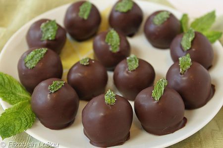 Fresh Mint Truffles Recipe Mint Truffles, Mints Recipe, Lavender Milk, White Chocolate Truffles, Truffles Recipe, Dark Chocolate Truffles, Mint Recipes, Truffle Recipe, Special Desserts