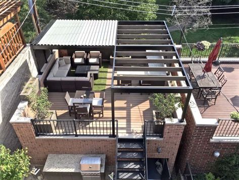 Rooftop Deck With Outdoor Bar & Dining - Chicago, IL - Roof Decks, Pergolas, and Outdoor Living Spaces Rooftop Chicago, Rooftop Ideas, Roof Terrace Design, Rooftop Patio Design, Rooftop Terrace Design, Rooftop Design, Casa Patio, Rooftop Patio, Deck With Pergola