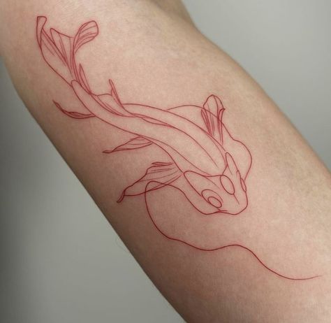 Tattoo Koi, Tattoo Maker, Petite Tattoos, Red Ink Tattoos, Red Tattoos, Minimalist Tattoos, Discreet Tattoos, Dainty Tattoos, Subtle Tattoos