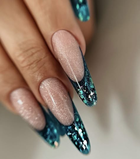 Eye Nail Art, Matte Black Nails, Edge Nails, Fantasy Nails, Model Nails, Edgy Nails, Nail Polish Trends, Pretty Nail Designs, Work Nails