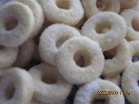 Web i n g r e d i e n t s4½ cup of wheat flour250 g butter2 egg yolk½ tsp of vanilla essencecaster sugarmilk powder*this recipe produces about 105 biscuits.#ring. Web 12k views, 163 likes, 7 loves, 5 comments, 164 shares, facebook watch videos from icookasia: Read reviews on cincin biskut tawar offers and make safe purchases with shopee guarantee. 5 egg yolk250 gm butter1 ts vanilla essence2 1/2 flour1/2 cup sugar powder1/2 cup milk. Web buy cincin biskut tawar online to enjoy discounts and d... Resepi Biskut, Shopee Malaysia, Watch Videos, Biscuits