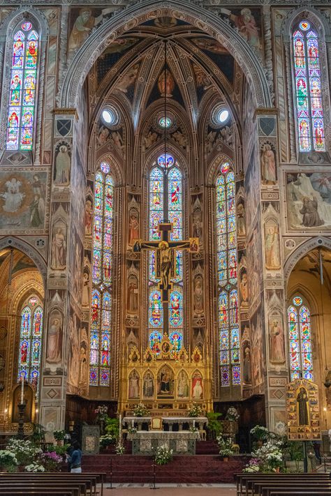 Basilica Of Santa Croce, Florence Italy Architecture, Italy Monuments, Florence Italy Photography, Architecture In Italy, Florence Architecture, Oc Building, Churches In Italy, Italy Cathedral