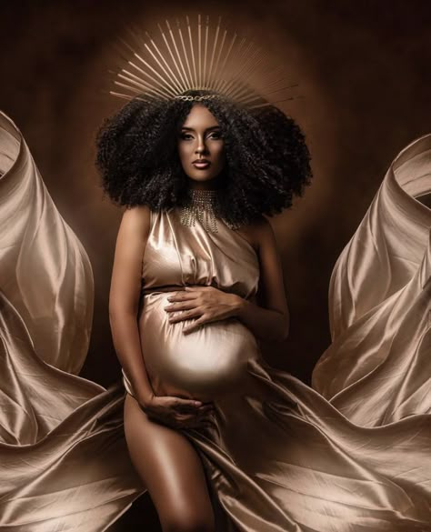 Afro Maternity Shoot, Yummy Mummies, Couple Moments, Maternity Shoot Ideas, Pretty Pregnant, Do Baby, Love Baby, Studio Photo, Maternity Photoshoot