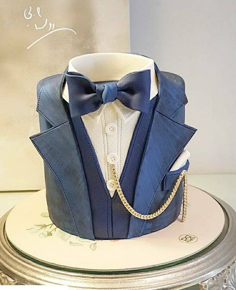 Suit Birthday Cake For Men, Tuxedo Cakes For Men, Suit Cake For Men, Shirt Cake Designs For Men, Elegant Cake For Men, Tuxedo Cake Design, Cake Bday, Father's Day Cake, Rodjendanske Torte