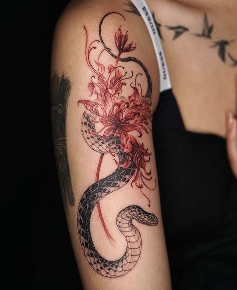 Tokyo Ghoul Tattoo, Ghoul Tattoo, Red Flower Tattoos, Black Dragon Tattoo, Lillies Tattoo, Lily Tattoo Design, Ouroboros Tattoo, Red Spider Lily, Spider Lily