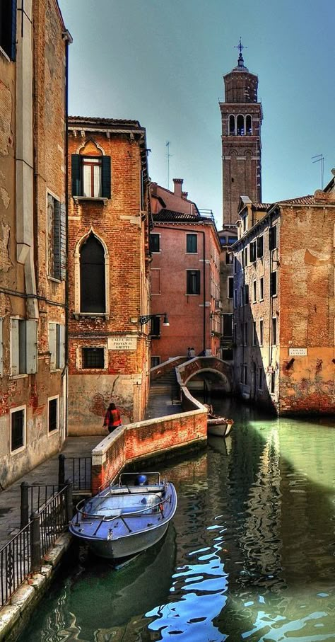 Italy Buildings, Vila Medieval, Venice Architecture, Venezia Italy, Venice Photography, Venice Painting, Watercolor Architecture, Cityscape Photography, Architecture Drawing Art