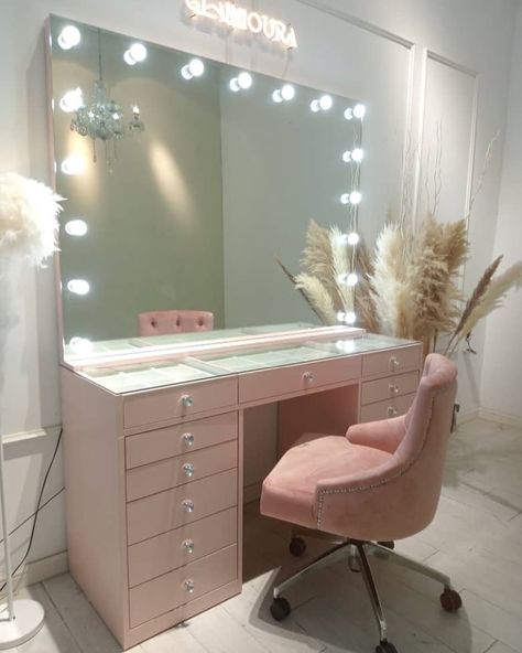 Feeling pretty in pink 💕 #PinkVanity #GirlyVibes #SelfLove Love this? Give a 💜, Share this setups or visit our website for more inspiration! Save for future purchase 😍 It’s time to treat yourself! Take advantage of our sale with discounts of up to 15% off. Hurry, these deals won’t last long! Happy shopping! Check it out now via the link in bio! 🎉🛒 #SavingsSeason #RetailTherapy #ShopNow . 🎀 . 🎀 . 🎀 . 🎀 #vanity #vanitymirror #vanitymakeup #vanitybeautysg #vanitygoals #mirror #mirrorm... Cute Vanities, Vanity Setup, Vanity Set Up, Pink Vanity, Feeling Pretty, Interior Room, Makeup Vanity, Retail Therapy, Vanity Set