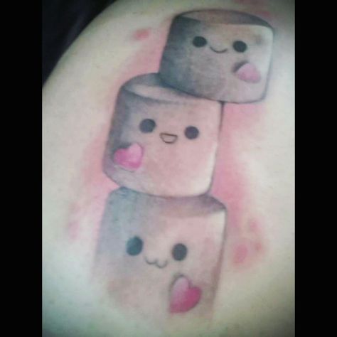 Marshmallow Tattoo Ideas, Marshmallow Tattoo, Tyler Tattoo, Cute Marshmallows, M Tattoos, Sibling Tattoos, Book Tattoo, Cartoon Tattoos, Face Tattoo