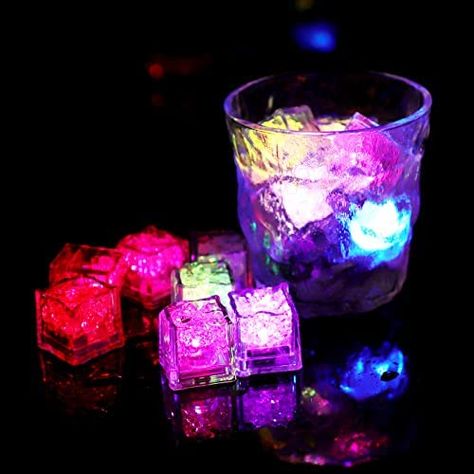 Glow In The Dark Ice Cubes, Light Up Ice Cubes, Light Up Drinks, Wine Wedding Decorations, Glow In The Dark Wedding, Miku Birthday, Led Ice Cubes, Purple Drinks, Night Time Wedding