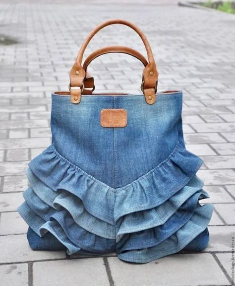 Repurpose Old Jeans, Återvinna Jeans, Bag From Old Jeans, Tas Denim, Projek Menjahit, Denim Bag Diy, Denim Bag Patterns, Jean Purses, Denim Crafts Diy