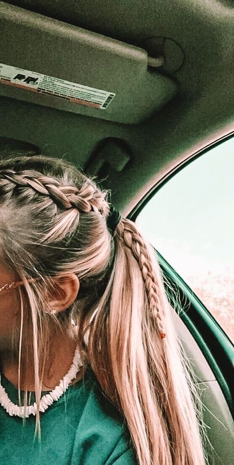 Western Hair Styles, Western Hairstyles, Country Hairstyles, Western Hair, Preppy Hairstyles, Cute Hairstyles For School, Hoco Hair Ideas Ponytail, Cute Simple Hairstyles, Game Day Hair