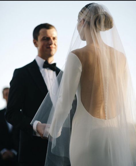 Artistic Wedding, Fine Art Wedding Photographer, Fine Art Wedding, Wedding Bells, Wedding Portraits, Portrait Photographers, Effortless Style, Love Story, Backless Dress