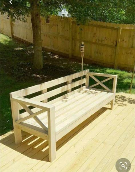 Outdoor Sofa Diy, Round Patio Table, Diy Outdoor Seating, Outdoor Furniture Plans, Diy Holz, Diy Deck, Diy Sofa, Wood Sofa, Deck Furniture