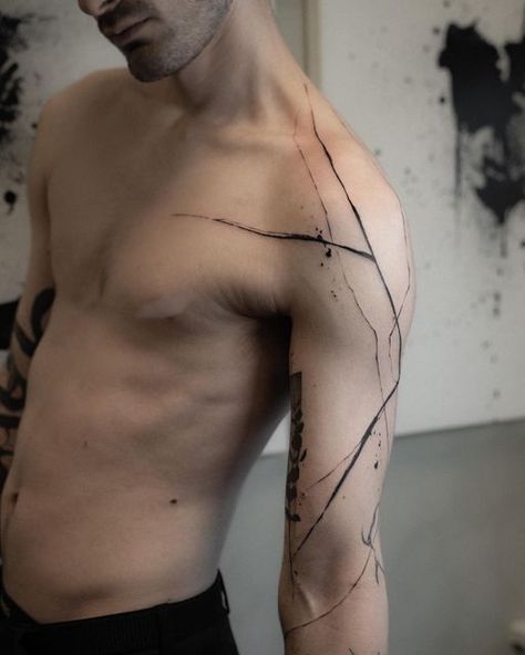 Abstract Shoulder Tattoo, Abstract Tattoo Arm, Abstract Tattoo Men, Neck Tattoos For Women, Tattoo Sites, Organic Tattoo, Panda Tattoo, Circle Tattoos, Back Of Neck Tattoo