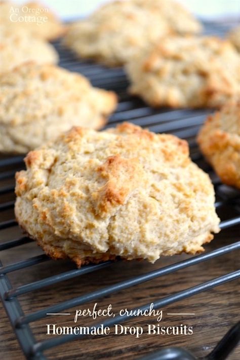 Homemade Drop Biscuits, Buttermilk Drop Biscuits, Easy Drop Biscuits, Easy Biscuit, Easy Biscuit Recipe, Drop Biscuits, Biscuits Easy, Homemade Biscuits, Buttermilk Biscuits