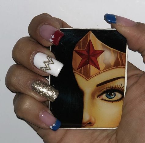 Wonder Woman Nails Designs, Nail Sns, Wonder Woman Nails, Mommy Finger, America Nails, Wonder Women, Girls Nails, Nails On Fleek, Short Nails