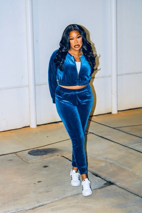 Blue Two Piece Set from @SHEINofficial #shein #twopieceoutfit #tracksuit #sweatsuit Bratz Outfit, Blue Tracksuit, Blue Two Piece, Cute Looks, 2 Piece Set, Two Piece Outfit, Two Piece Set, Blue Velvet, Two Piece