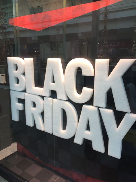 Black Friday store window display - Vans store Trafford Centre 2017 #vm Visual Merchandising Black Friday History, Black Friday Cosmetics, Black Friday Advertising, Trafford Centre, Black Friday Campaign, Black Friday Shoes, Black Friday Design, Black Friday Banner, Store Window Display