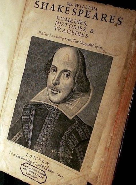 Shakespeare Portrait, Shakespeare Plays, Archie Comics, William Shakespeare, Classic Literature, Red Cross, Time Travel, Writers, Book Worth Reading