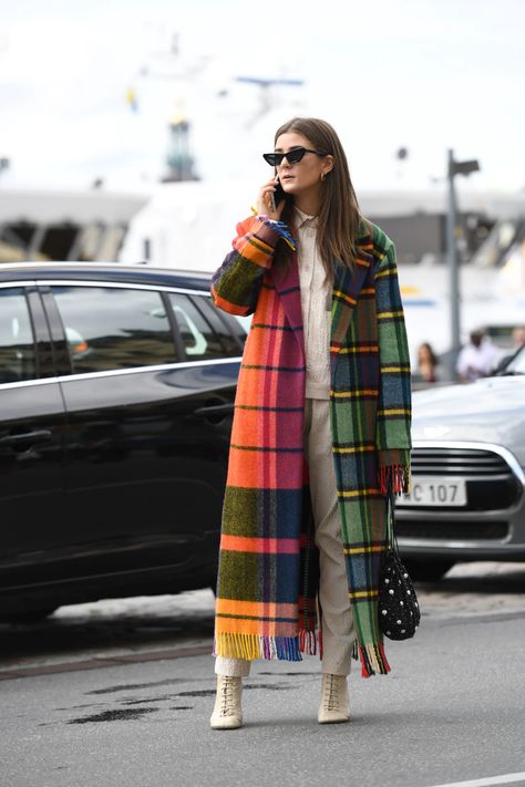 Autumnal Fashion, Chic Wardrobe, Chic Coat, Color Season, Ootd Inspo, Plaid Coat, Fashion Hacks Clothes, Winter 2023, Clothing Hacks