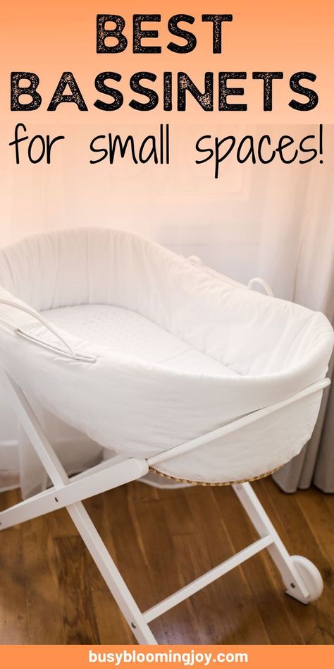 Baby Bassinet Ideas, Baby Corner In Parents Room, Bedside Bassinet Co Sleeper, Bassinet Ideas, Luxury Bassinet, Baby Basinets, Sleep Newborn, Small Bassinet, Baby Bassinets