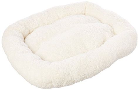 HappyCare Textiles HCT ERE001 Super Soft Sherpa Crate Cushion Dog and Pet Bed 24 by 18Inch White -- Learn more by visiting the image link.Note:It is affiliate link to Amazon. Sherpa Bed, White Dog Bed, Dream Puppy, Bed Crate, Dog Crate Bed, Wireless Dog Fence, Crate Bed, Wool Bed, Large Dog Crate