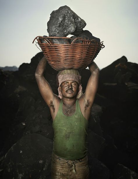 Coal Miners portraits by Ken Hermann. Carrying Heavy Things, Coal Miners, Work Culture, We Are The World, Working People, World Photography, Coal Mining, Museum Of Contemporary Art, Photography Awards