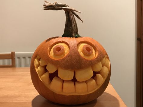 #pumpkincarving, #halloweenpumpkins, #pumpkinart, #halloweendecor, #spookypumpkins, #halloween2023, #creativehalloween, #pumpkindecor, #halloweeninspiration, #carvingideas Pumpking Carving Funny, Dental Pumpkin Carving Ideas, Pumpkin Carving Ideas Faces, Tiny Pumpkin Carving, Halloween Carving Ideas, Cool Pumpkin Carving Ideas, Pumpkin Carving Pictures, Halloween Pumpkins Carvings Designs, Pumpkin Sculpting