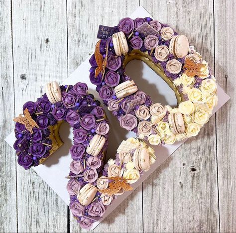 Purple Number Cake, Number Cakes Purple, 16 Number Cake Pink, Number Cake With Butterflies, Number Cake Chocolate Decoration, Alphabet Cake, Cake Lettering, Birthday Cake With Flowers, S Alphabet