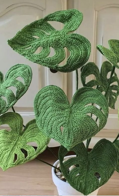 Plantas A Crochet, Plant Storage, Crochet Garden, Crochet Baskets, Mode Crochet, Crochet Bouquet, Crochet Plant, Crochet Leaves, Crochet Decoration