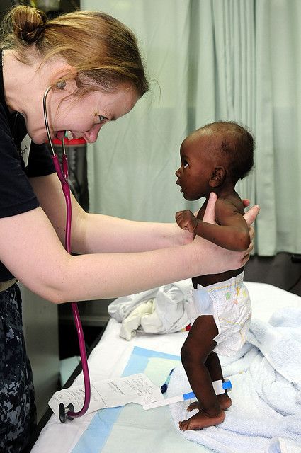 Examining Haitian Child Aboard USNS Comfort by US Navy, via Flickr #changeyourcaliber Selamat Hari Valentine, Muzică Rock, Medical Missions, Mission Trips, Nurse Aesthetic, Mission Work, Mission Trip, Future Jobs, Missions Trip