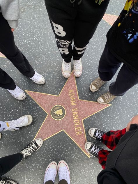 Hollywood Walk Of Fame Hollywood Walk Of Fame Pictures Ideas, Walk Of Fame Pictures Ideas, Hollywood Walk Of Fame Aesthetic, Hollywood Stars Walk Of Fame, Los Angeles Travel Guide, La Girls, Hollywood Pictures, Usa Trip, Dream Trips