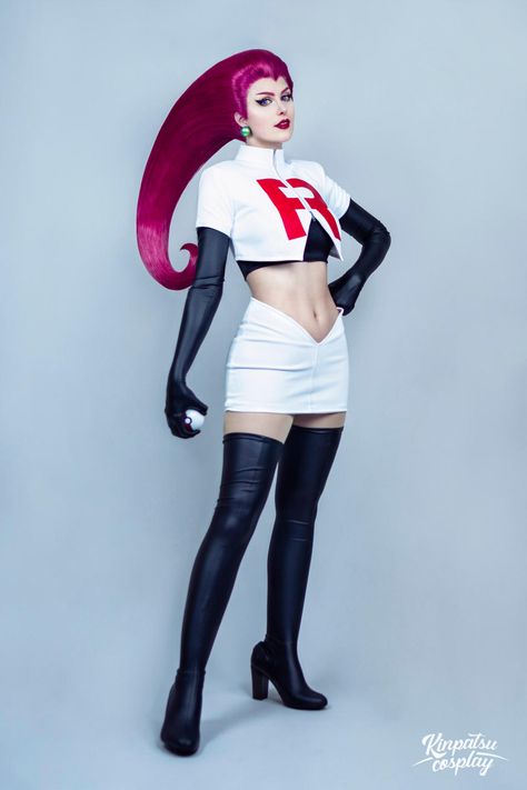 Jessie Cosplay, Rocket Cosplay, Team Rocket Cosplay, Jessie Team Rocket, Jessie Pokemon, Superhero Cosplay, Pokemon Cosplay, Cosplay Tutorial, Team Rocket