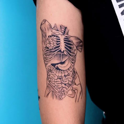 Oozy Tattoo, South Korean Tattoo, Anatomical Tattoos, Rip Tattoos For Mom, Anatomy Tattoo, Korean Tattoo, Dna Tattoo, Korean Tattoo Artist, Surreal Tattoo