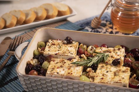 Holiday Snack Recipes, Baked Feta With Olives, Feta With Olives, Basil Butter Recipe, Dips Party, Holiday Snack, Baked Feta, Cheese And Crackers, Protein Packed Snacks