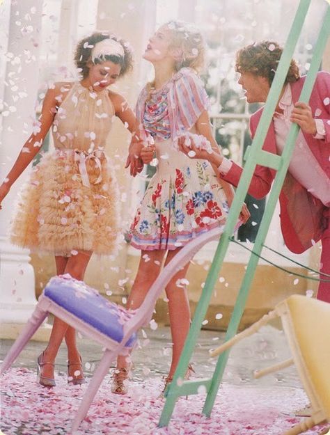 Confetti. Décoration Baby Shower, Lily Cole, Kate Upton, Confetti Party, Pretty Pastel, Sweet Sixteen, New Classic, Girly Girl, Pretty Pictures