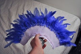 Sew Your Own Feather Mohawk: 6 Steps (with Pictures) Madagascar Costumes, Feather Mohawk, Moana Jr, Festival Headpiece, High Fashion Makeup, Headpiece Diy, Feather Headpiece, Bright Hair Colors, Mohawk Hairstyles