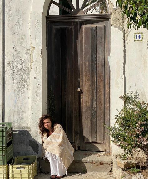 Italian Grandma Aesthetic, Italian Countryside Aesthetic, Italian Woman Aesthetic, Italy Street Style, Italy Summer Aesthetic, Countryside Life, Grandma Aesthetic, Instagram Picture Ideas, Countryside Style