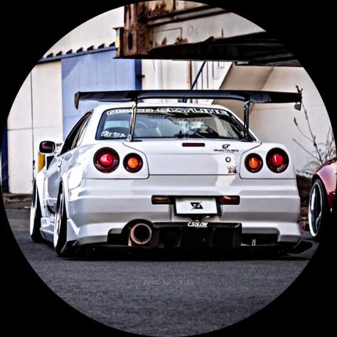 Cars Profile Pictures, Gtr Pfp, Matching Car Pfp, Gtr R34 Skyline Aesthetic, Jdm Profile Picture, Car Pfp, Nissan Skyline R34 Desktop Wallpaper, Nisan Gtr, Skyline R35